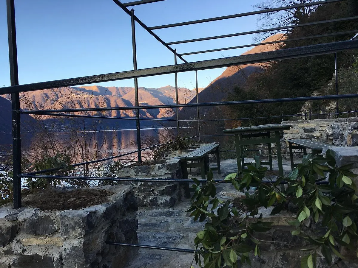Castagna Holiday Home Nesso