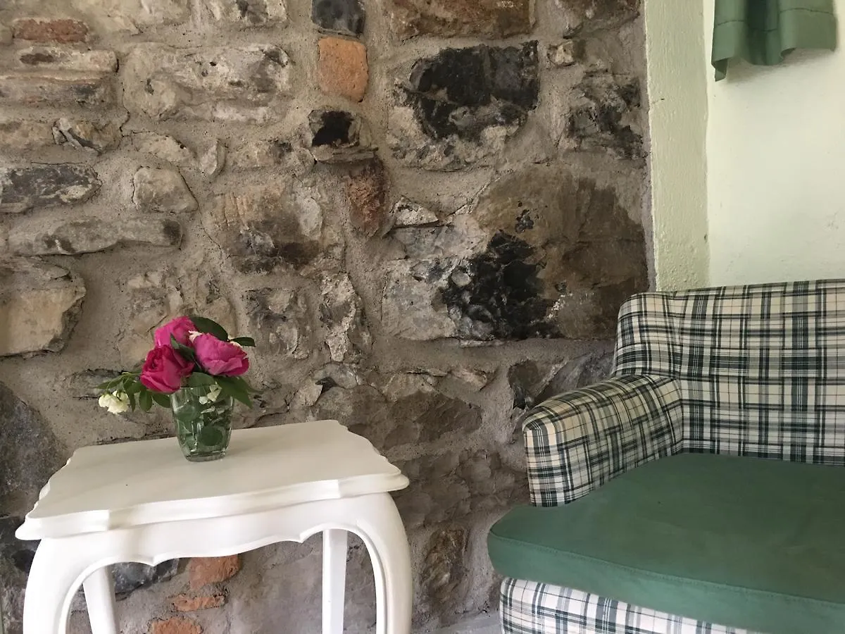 Castagna Holiday Home Nesso