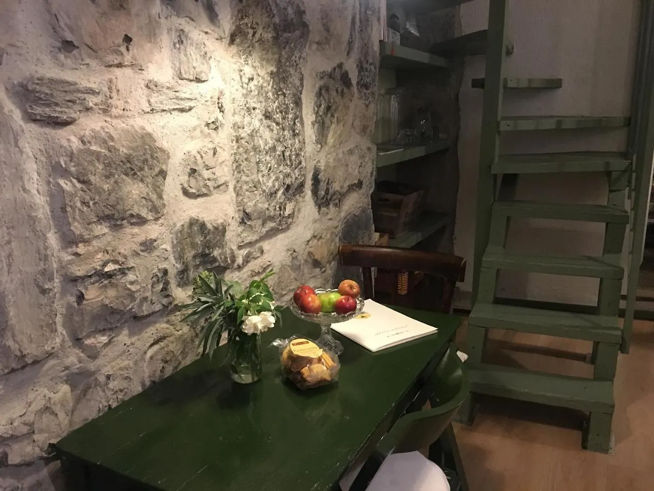 Castagna Holiday Home Nesso